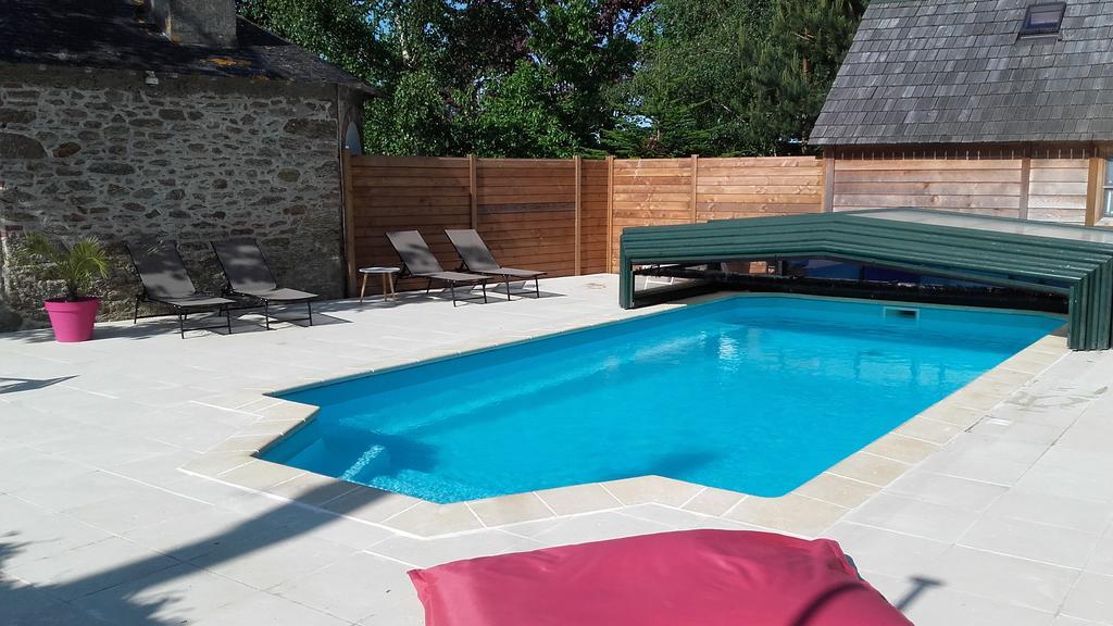 Les Roulottes De La Baronnie Hotel Saint-Malo Exterior foto